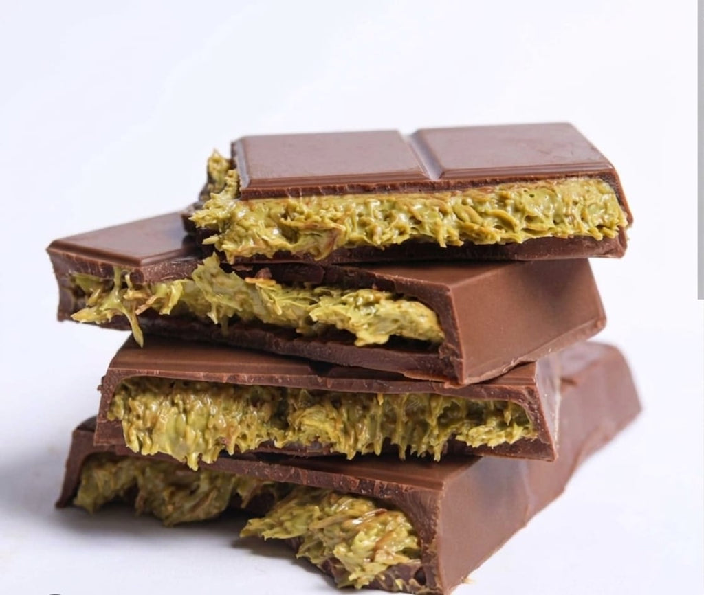 Kunafa Pistachio Chocolate